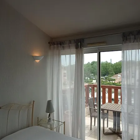 Ombre Et Soleil Vue Sur La Lagune Et Bateaux Apartment *